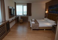 기타 6 Otel Yelkenkaya