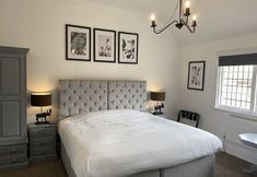 其他 2 Castle Hotel