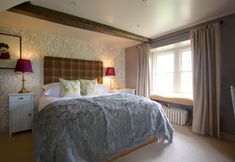 Others 7 The Pear Tree Inn