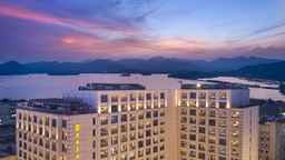 Midtown Shangri-La, Hangzhou, SGD 216.75