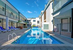 Lain-lain 3 Beachpoint Apartments