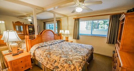 Khác 2 Coral Reef Beach Resort