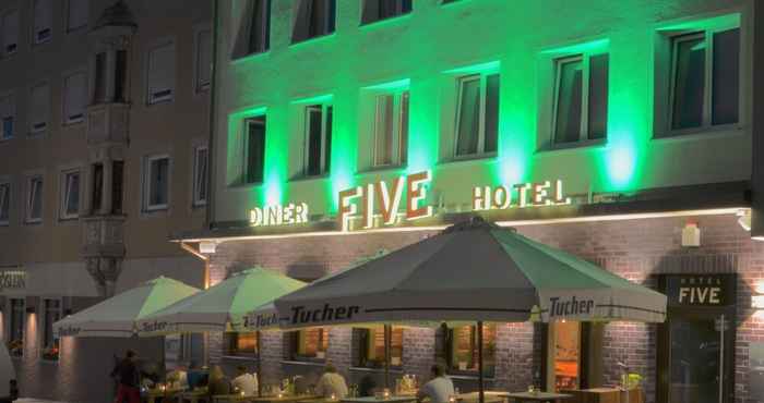 Lainnya Hotel FIVE