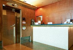 Others 5 Classique Hotel