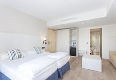 기타 2 Mar Hotels Alcanada