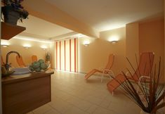 Others 6 Hotel Restaurant Pariente