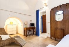 อื่นๆ 3 La Fuggiola