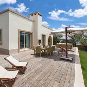 Primary image 1 Villa Bianca, Spiaggia di Torre Lapillo Hotels