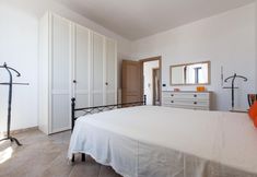 Others 3 Casale Tre Petre