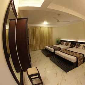 Primary image 1 Cafe Aroma Inn, Mapanawatura Hotels