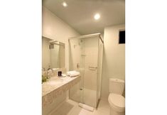 其他 5 Hotel Serrano