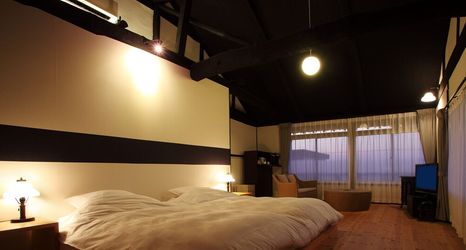 기타 2 Nagomi no Yado Kakujoro