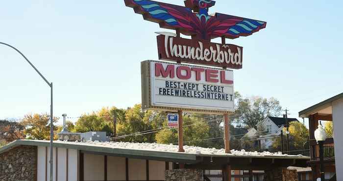 Others Thunderbird Motel