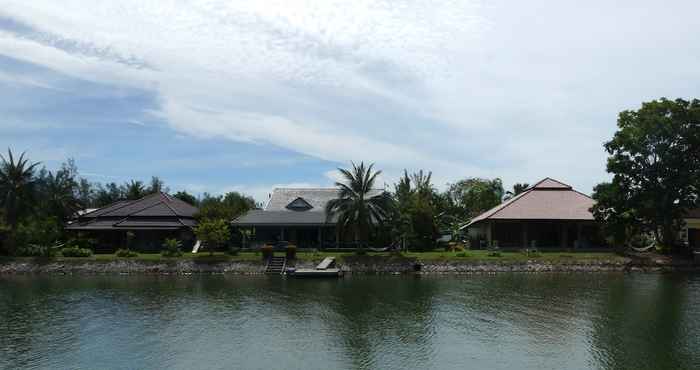 Others Rayong Rental Pool Villas