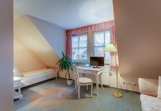 Others 3 Hotel zur Burg