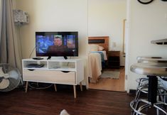 其他 3 Departamentos Amoblados Paz