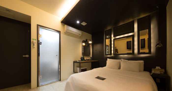 Lainnya Achasan Station Wall Hotel