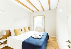 Others 7 Oporto Trendy River