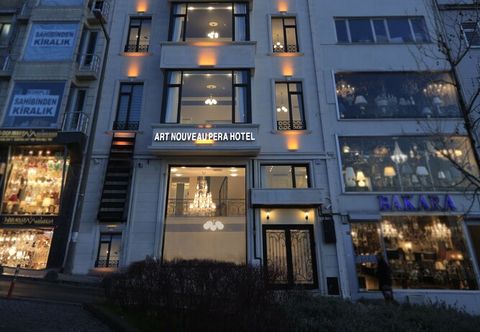 其他 Art Nouveau Pera