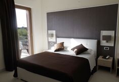 Lain-lain 4 Villa Valentina