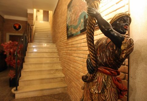 Others Art Dreams Venezia