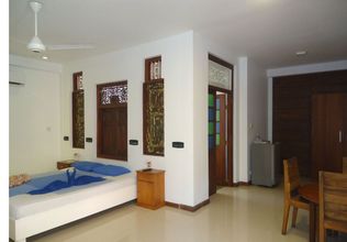 其他 4 Gomez Place