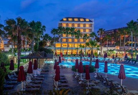 その他 Trendy Palm Beach (Adults Only, 16+)