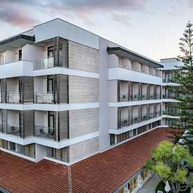 Primary image1潮流西側海灘飯店(僅限成人,16+),马纳夫加特区飯店