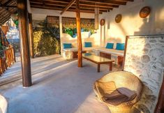 Others 2 Rock 'n Reef Hotel