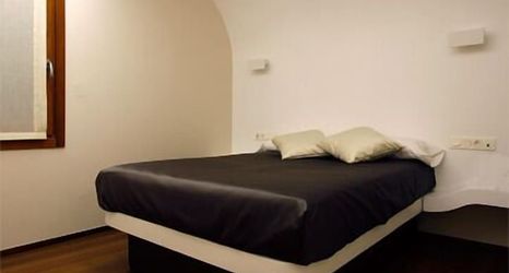 อื่นๆ 2 Pensión Iturriza