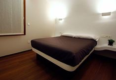 Others 4 Pensión Iturriza