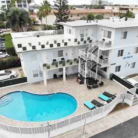 Primary image 1 Sibi Beach Hotel, Hotel Taman Hugh Taylor Birch