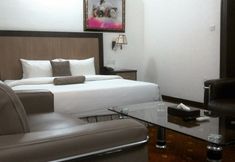 Others 7 Immaculate Suites & Apartments