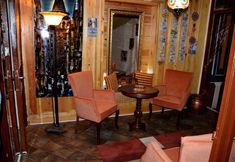 Lain-lain 3 Lika Apart