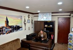 Lain-lain 5 Lika Apart