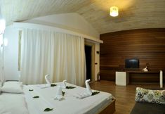 기타 5 Apella Hotel