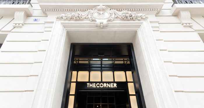 Lainnya The Corner Hotel