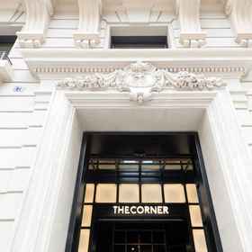 Primary image 1 The Corner Hotel, โรงแรม & ที่พัก Vortex Residential Properties