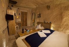 Others 3 Azure Cave Suites