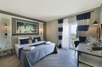 อื่นๆ 4 Club Marco Polo