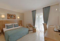 อื่นๆ 7 Club Marco Polo