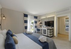 อื่นๆ 5 Club Marco Polo