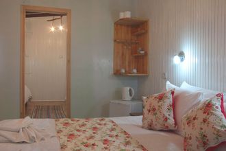 Lainnya 4 Esralina Pension