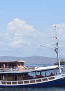 Primary image Komodo Cruise Boat