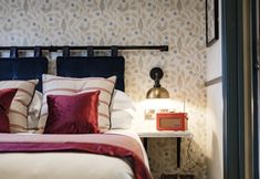 Others 2 Methuen Arms