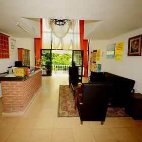 Lobby1誠摯公寓飯店,穆拉飯店