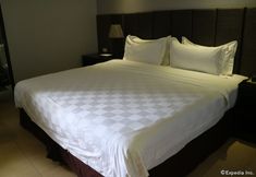 Others 7 Avenue Suites Hotel