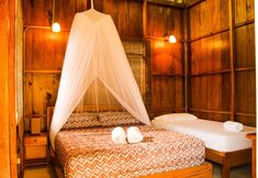 Others 3 Hotel Utuane