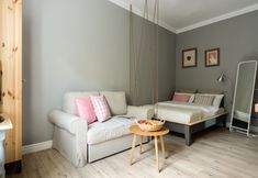 기타 5 Apartments Factory