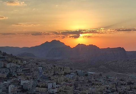 Others Rocky Mountain Hotel